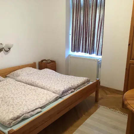 Guest house Kuria Vendeghaz Racalmas